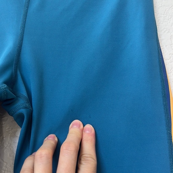 Zyia Janis Legging Active wear Side Stripe Yellow and Blue size 6/8 - Picture 6 of 12